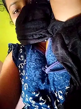 TAMI KAYAL online show from 10-25-25, 10:45