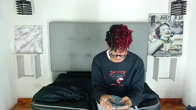 Billie Turner  online show from 11-15-25, 04:10