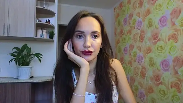 Lillian-Clark online show from 10-16-25, 04:46