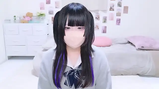 Nano chan  online show from 10-17-25, 10:29