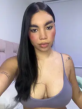 karolaalcendra online show from 02-25-26, 03:38