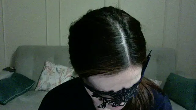 Myrisse online show from 10-24-25, 04:58