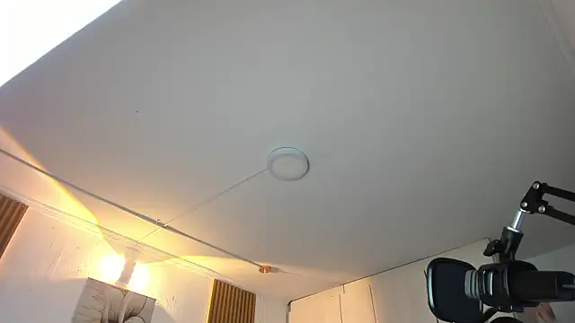 KoraRousee online show from 11-04-25, 01:10