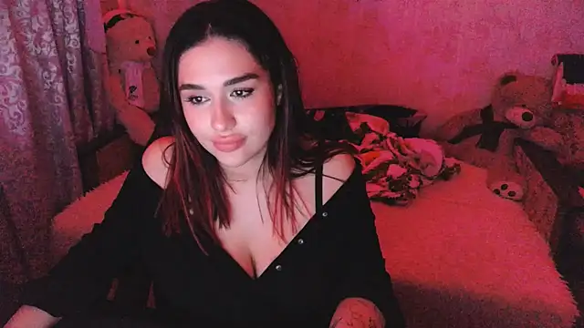 Snapshot of Amireth chatting on 10-12-25, 09:47 Amireth online show from 10-12-25, 09:47