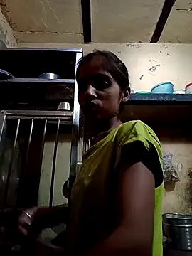 Saloni-Gupta online show from 09-23-25, 04:37