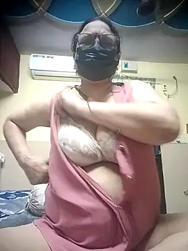 thehotlady online show from 04-18-26, 04:16