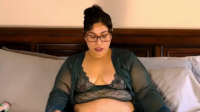 juicyteacher online show from 02-16-26, 05:09