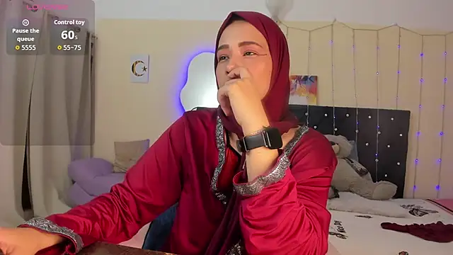 Snapshot of ShanaJamil chatting on 05-11-26, 12:11 ShanaJamil online show from 05-11-26, 12:11