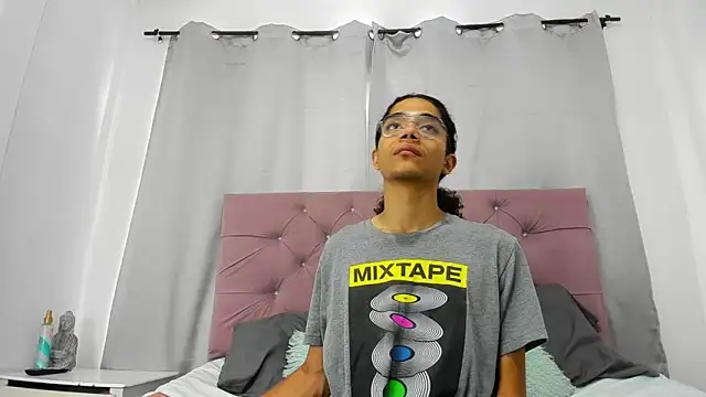 EthanBlackwoodd online show from 03-11-26, 08:37