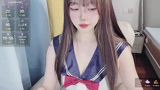Snapshot of Lucky_Cici chatting on 05-16-26, 09:13 Lucky Cici online show from 05-16-26, 09:13