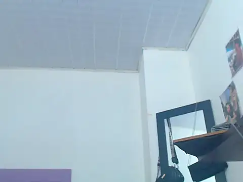 Snapshot of whitneytt chatting on 11-07-25, 06:24 whitneytt online show from 11-07-25, 06:24