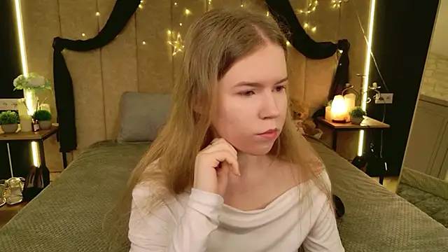 Alida Brice online show from 03-24-26, 05:23