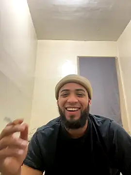 LeoPR00 online show from 12-02-25, 02:50