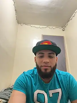 LeoPR00 online show from 12-15-25, 06:17