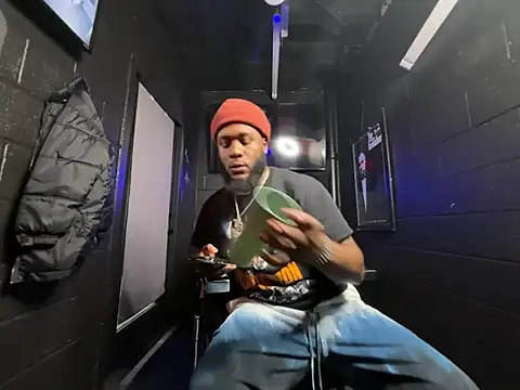 nymphoandthebeast69 online show from 02-13-26, 02:07