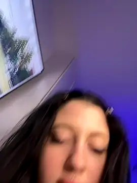 Snapshot of SexyNixy chatting on 11-18-25, 05:06 SexyNixy online show from 11-18-25, 05:06