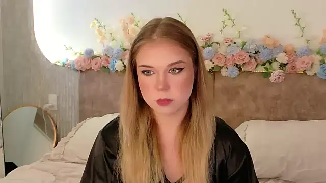 Lilith Bonheur online show from 04-28-26, 12:53