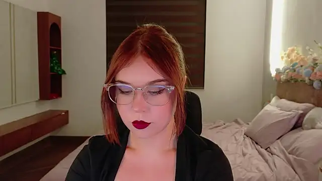 Lilith Bonheur online show from 05-29-26, 01:09