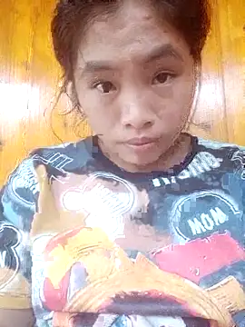 Snapshot of Luyen004 chatting on 09-24-25, 01:09 Luyen004 online show from 09-24-25, 01:09