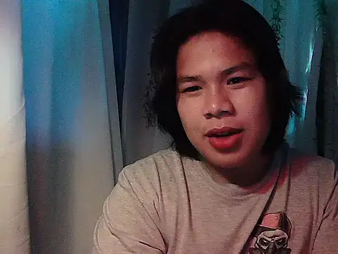 Huntrix2025 online show from 12-13-25, 10:04