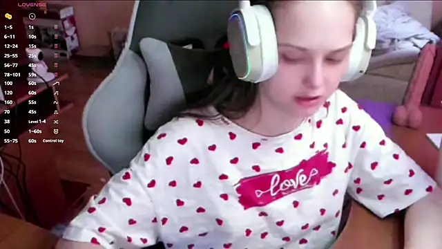 SharybbFace online show from 04-05-26, 03:09