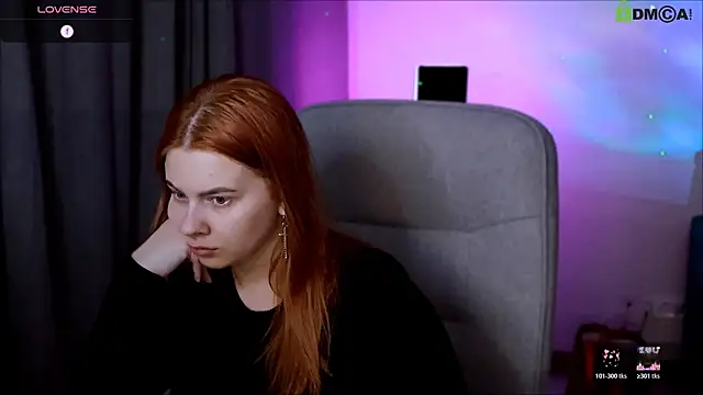 red  dizzy online show from 04-21-26, 09:17