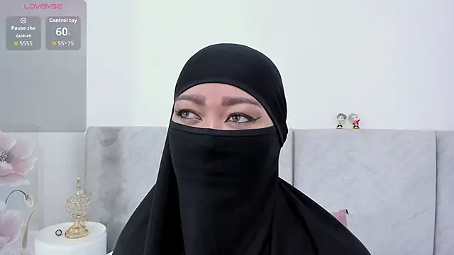 Jadiya  online show from 10-14-25, 12:17