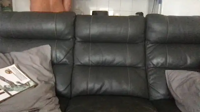 Snapshot of flambeur93 chatting on 10-19-25, 01:34 flambeur93 online show from 10-19-25, 01:34