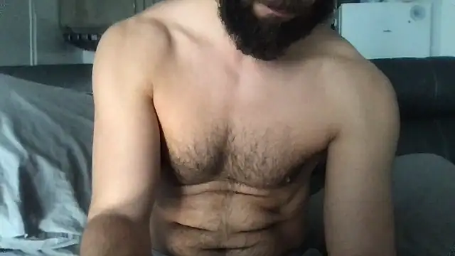 Snapshot of flambeur93 chatting on 11-12-25, 12:05 flambeur93 online show from 11-12-25, 12:05