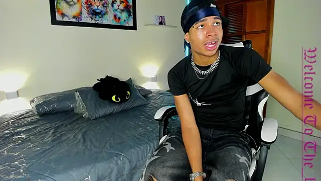 Snapshot of dann_cute028 chatting on 02-18-26, 07:10 dann cute028 online show from 02-18-26, 07:10