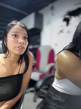 Isabella-Teen online show from 05-24-26, 12:59