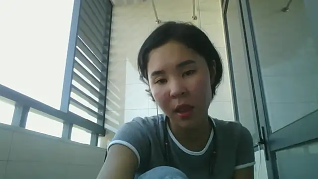 JennyCarpenter online show from 10-10-25, 05:17