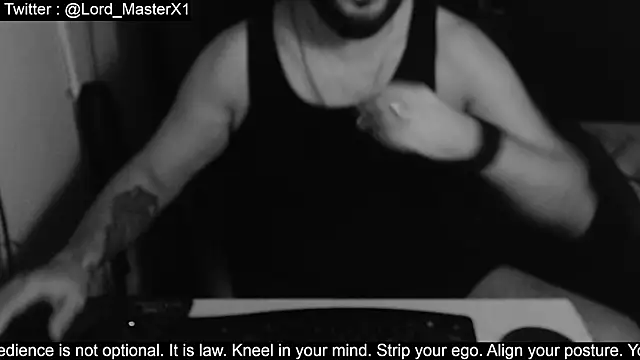 Snapshot of Lord_MasterX chatting on 10-03-25, 01:57 Lord MasterX online show from 10-03-25, 01:57