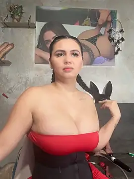 Snapshot of innocenttemplegirl chatting on 10-11-25, 12:54 innocenttemplegirl online show from 10-11-25, 12:54