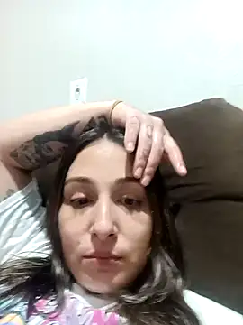 Snapshot of casalspfoz chatting on 10-08-25, 11:13 casalspfoz online show from 10-08-25, 11:13