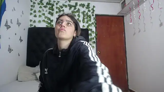 isabel 09 online show from 02-22-26, 12:26