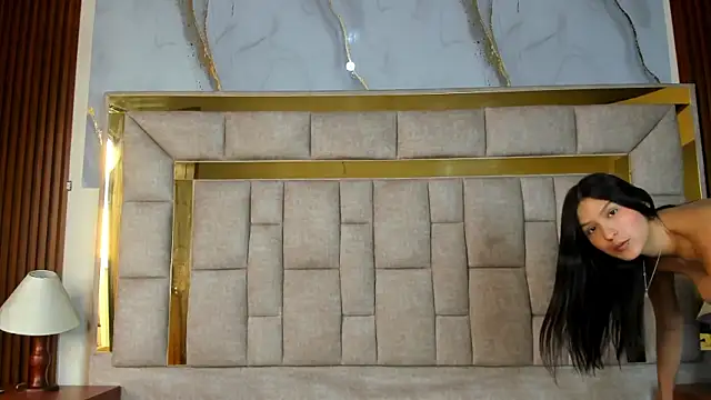 Snapshot of AggathaSanders_ chatting on 10-24-25, 12:34 AggathaSanders online show from 10-24-25, 12:34