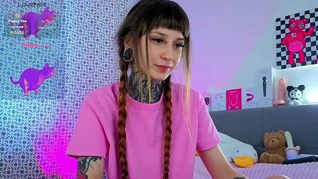 LilithPoison online show from 03-06-26, 06:10