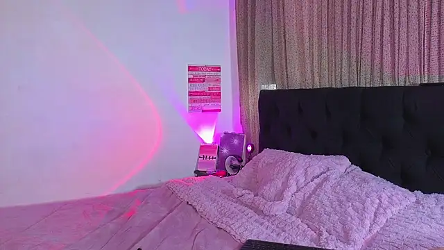 missvaneblake online show from 03-12-26, 12:00