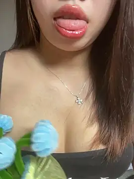 Rose-babyx online show from 04-12-26, 02:38