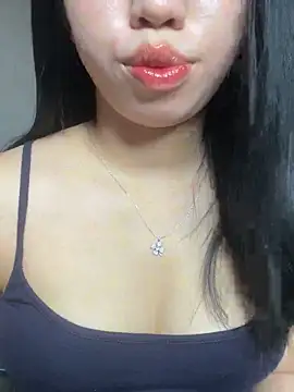 Rose-babyx online show from 05-17-26, 03:04
