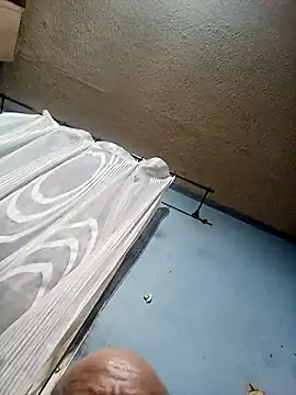 Jarektchurzewski online show from 04-15-26, 08:20