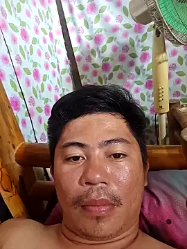 Snapshot of Naughtyboy_69xx chatting on 09-14-25, 11:59 Naughtyboy 69xx online show from 09-14-25, 11:59