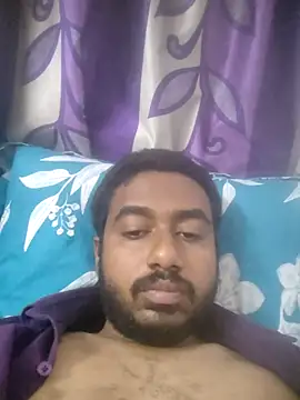 Snapshot of ndon63421 chatting on 11-23-25, 05:29 ndon63421 online show from 11-23-25, 05:29