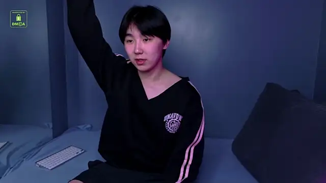 HeejinWang online show from 05-20-26, 04:29