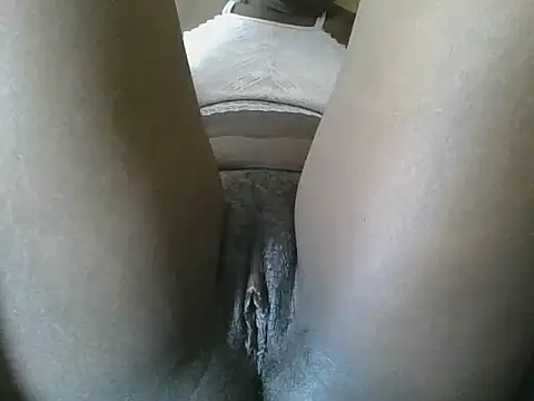 Naughty queen20 online show from 10-17-25, 02:15