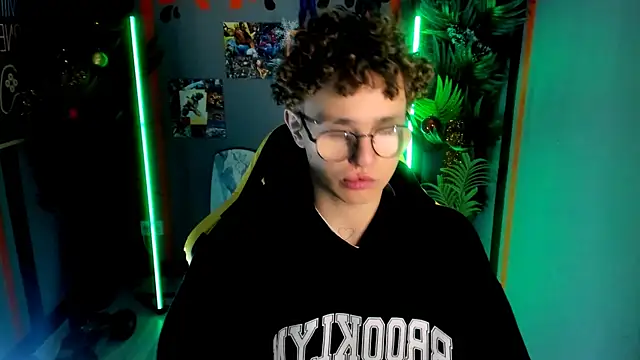 NathanCurl online show from 12-21-25, 10:33