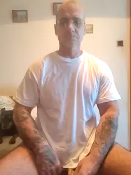 chcem1975 online show from 10-04-25, 07:28