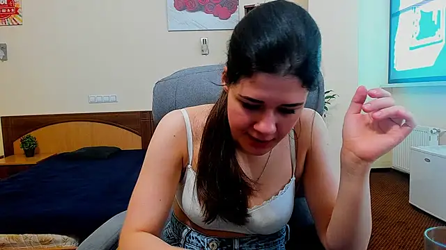 Joannia online show from 11-15-25, 07:49