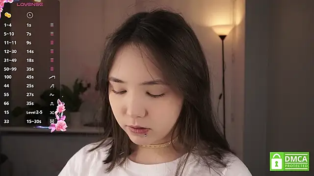 RenaeConnerley online show from 12-17-25, 05:13